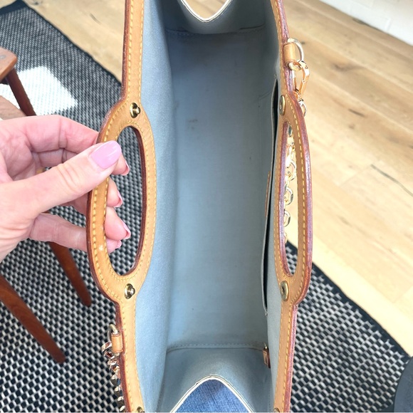 Louis Vuitton Authentic Custom Pink Vernis Roxbury Shoulder Bag - Picture 10 of 12